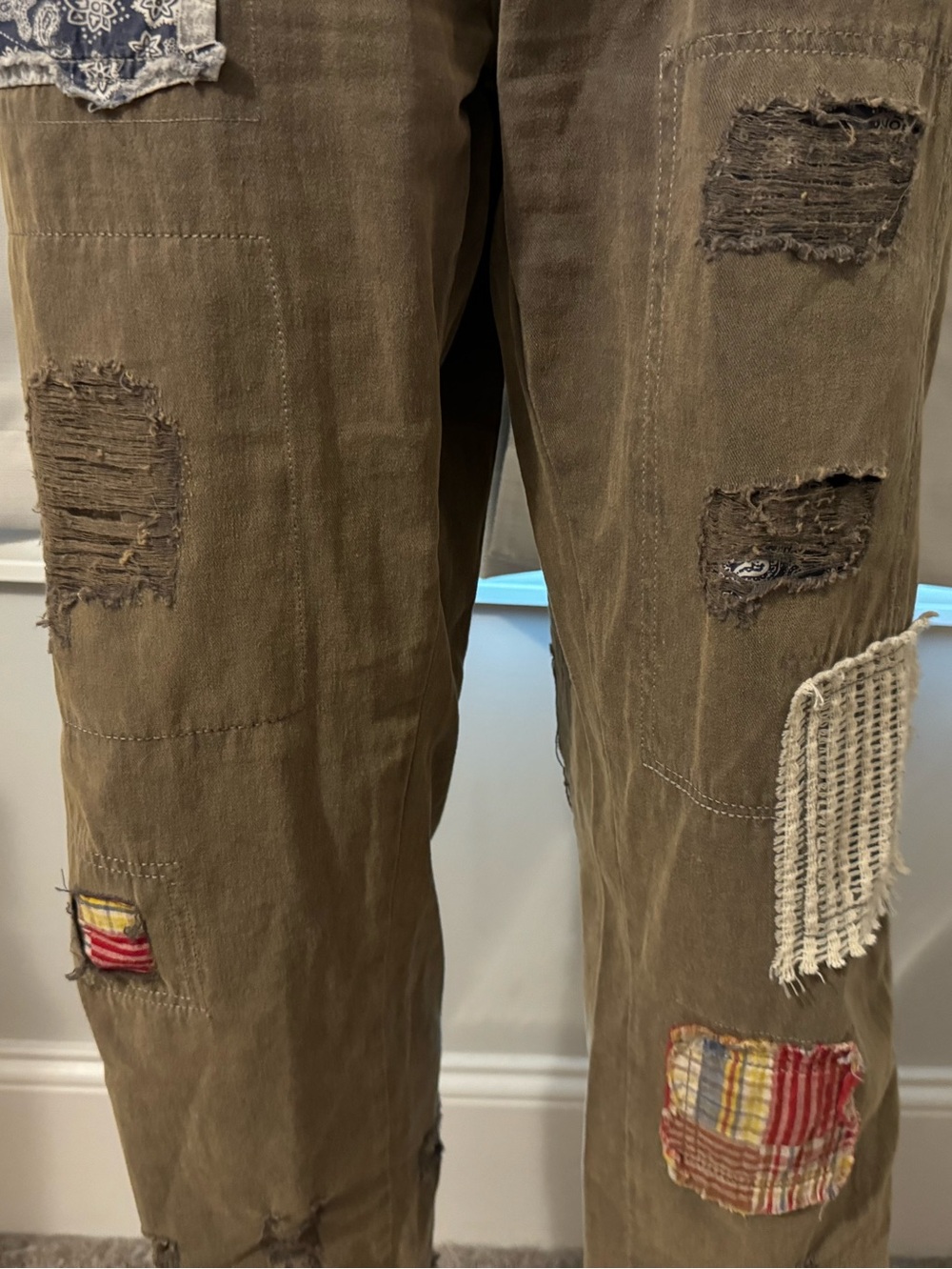 POL Olive Green Cropped Patchwork Pants - Picture 3 of 8